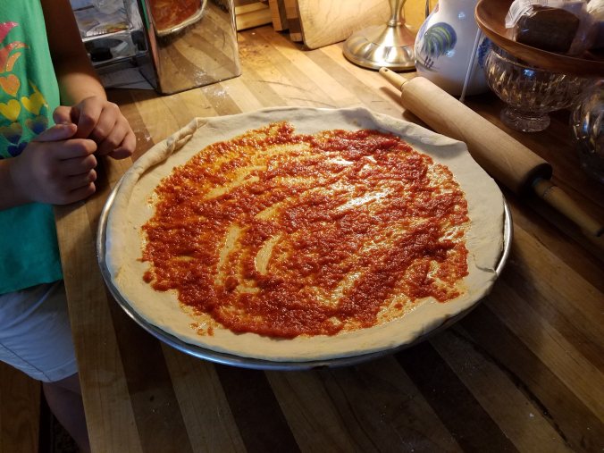 pizza pan sauce spread2