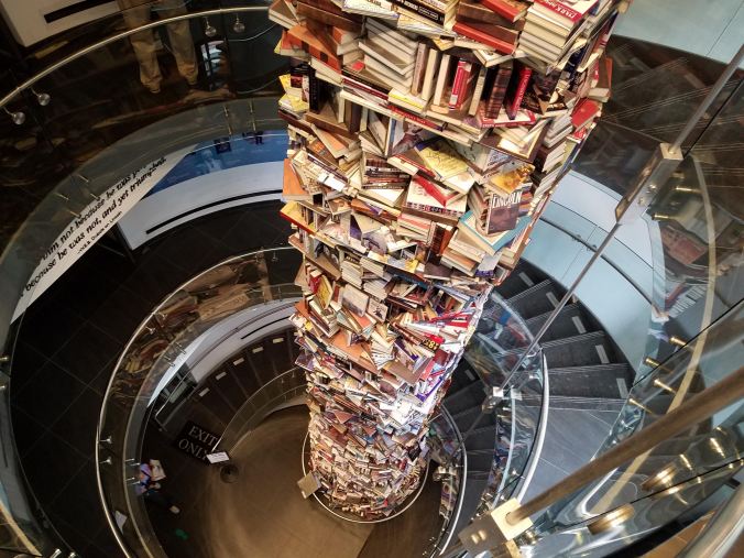 books about Lincoln.jpg