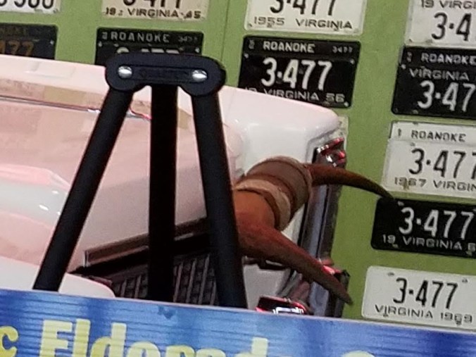 dukes of hazzard cadillac (2).jpg