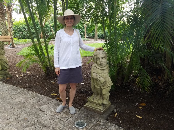 in front of gnome.jpg